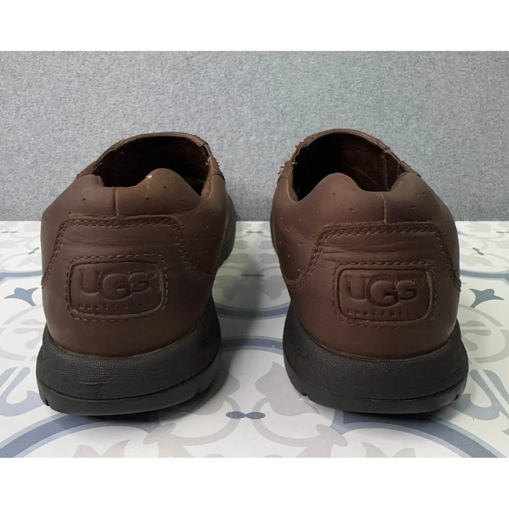UGG **good small